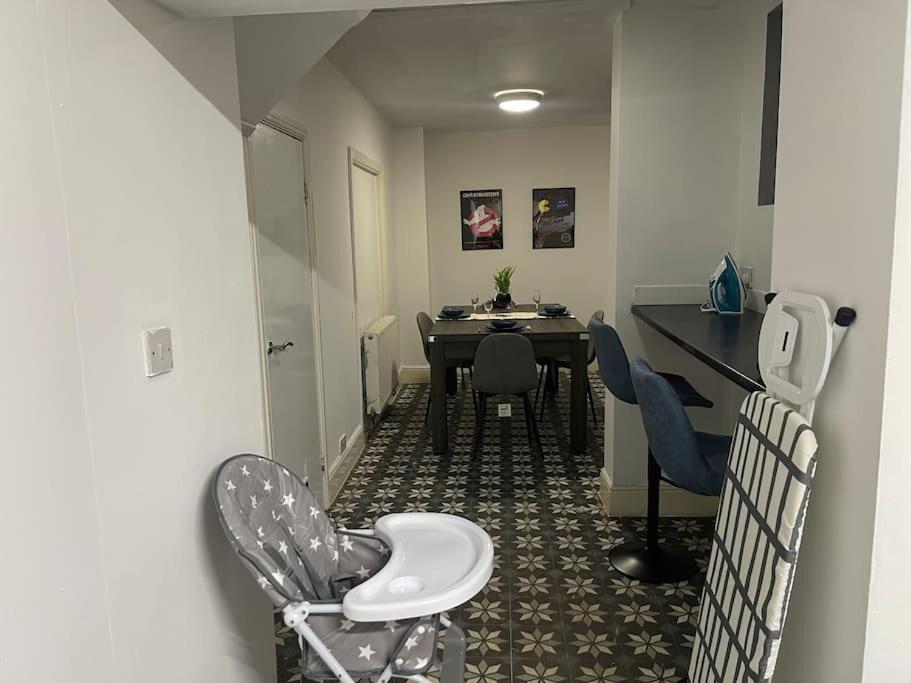 30 Percent Off Weekly Stays - 6 Bedroom House - 11 Beds Блэкпул Экстерьер фото